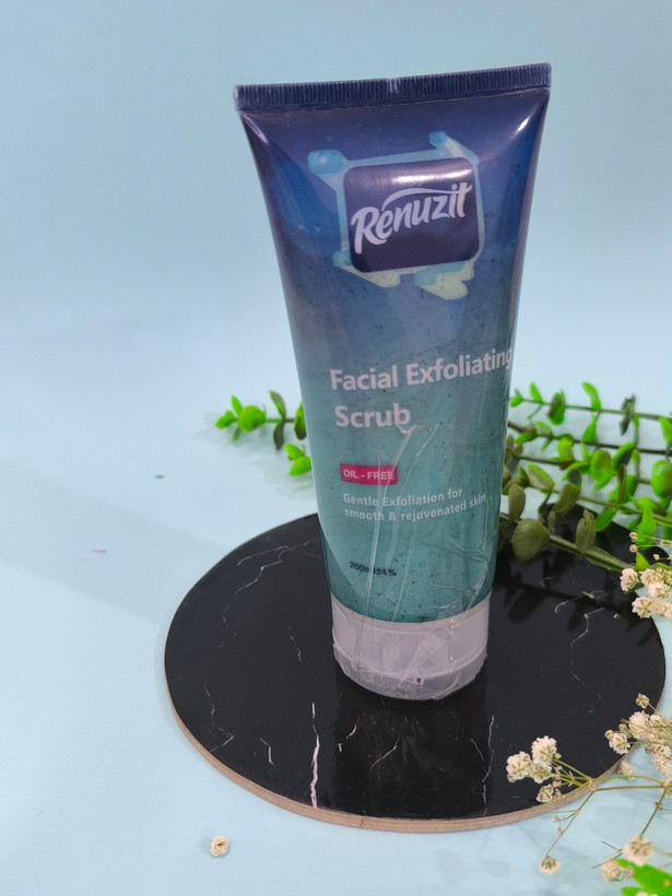 قیمت اسکراب لایه بردار آبی روزانه کوچک کننده منافذ رینوزیت Renuzit