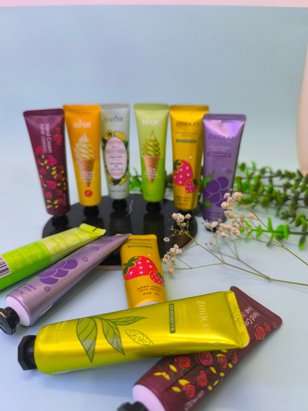 کرم دست جیبی با بهترین قیمت در رایحه گل میوه بستنی