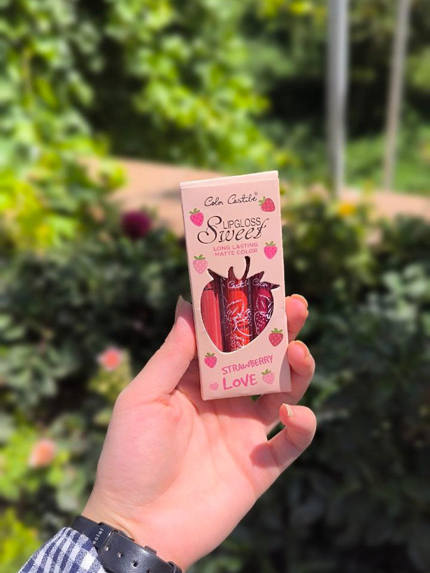 پایین ترین قیمت خرید رژلب با بافت سبک و نرم سه عددی کالر کاستل