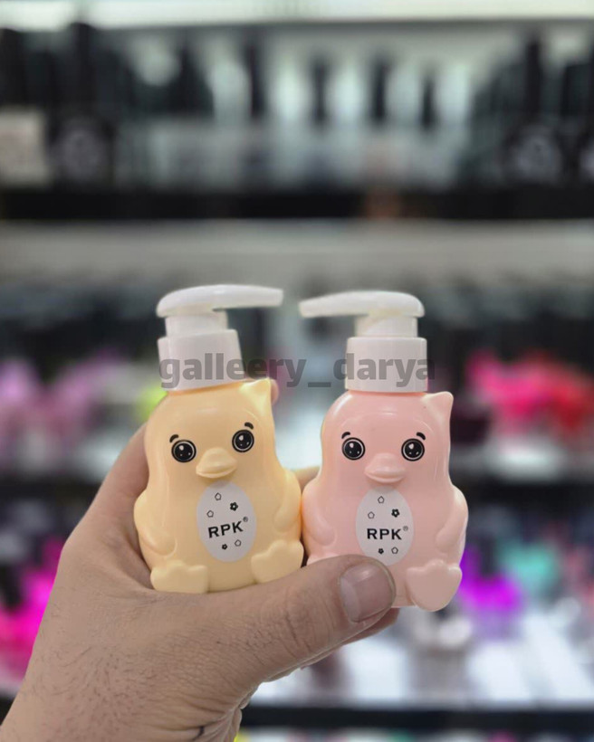 قیمت خرید کرم آبرسان دست اردک rpk. جلوگیری از چین و چروک پوست.