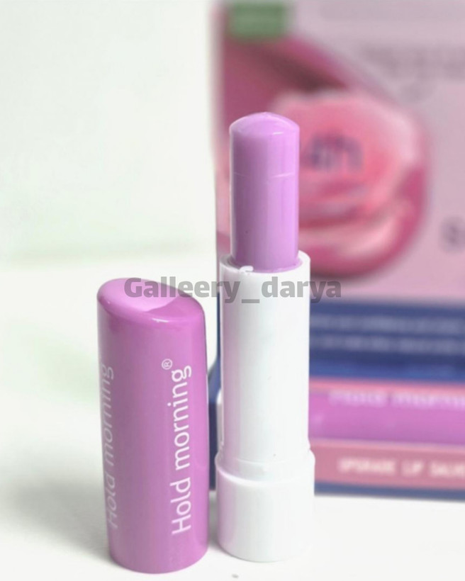 فروش اینترنتی بالم لب هلدمورنینگ برند لابلو رایحه گل رز حجم ۴.۸ میلی لیتری