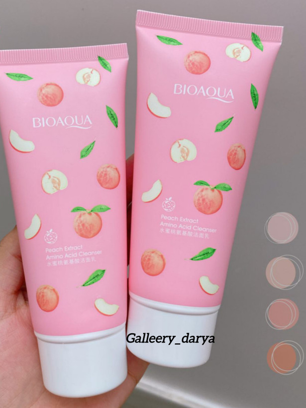 فوم شستشو هلویی