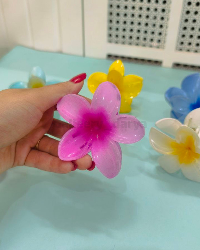 کلیپس پلومریا پینترستی صورتی