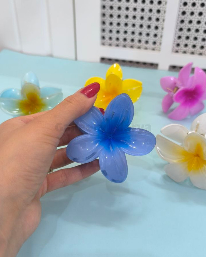 کلیپس پلومریا پینترستی آبی پر رنگ