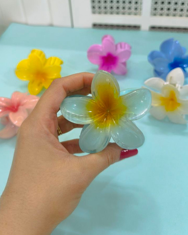 کلیپس پلومریا پینترستی آبی کم رنگ